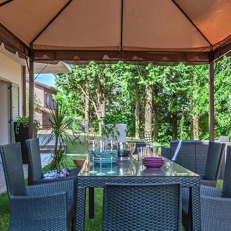 Tranquil Escape In * Tavullia