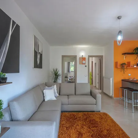 Tranquil Escape In Apartment *