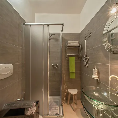 Apartment Tranquil Escape In